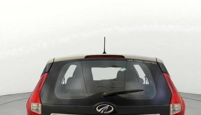 2018 Mahindra MARAZZO M4 8 STR, Diesel, Manual, 84,331 km, Rear Windshield