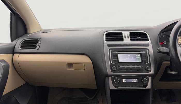 2015 Volkswagen Polo HIGHLINE1.2L, Petrol, Manual, 76,337 km, Air Conditioner