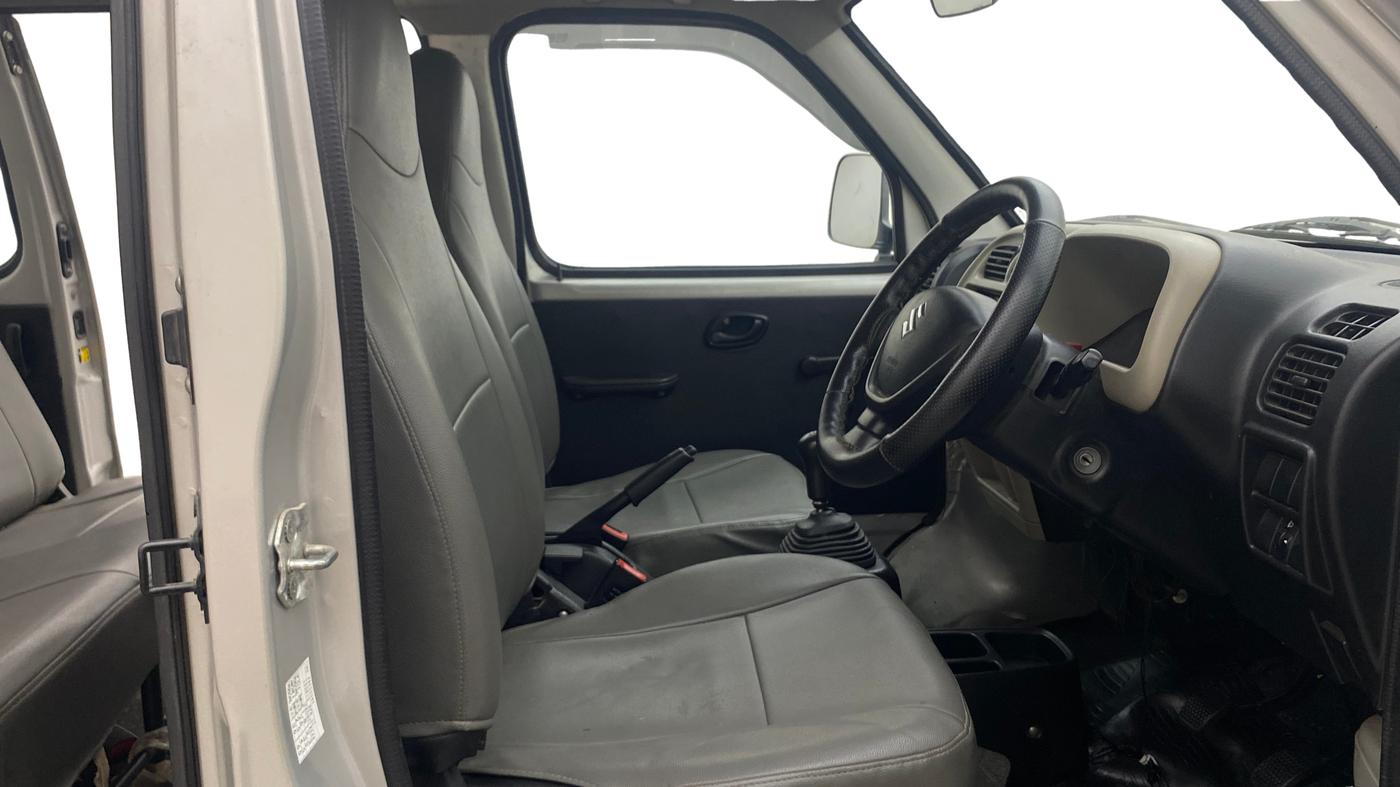 2021 Maruti Eeco 5 STR WITH A/C+HTR, Petrol, Manual, 83,095 km, Right Side Front Door Cabin