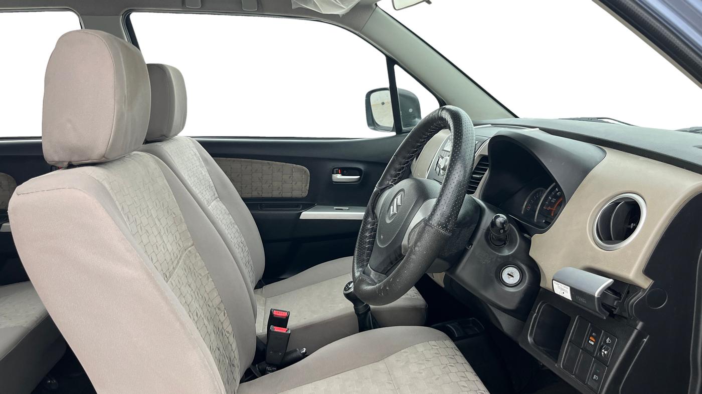 2013 Maruti Wagon R 1.0 VXI, Petrol, Manual, 38,781 km, Right Side Front Door Cabin