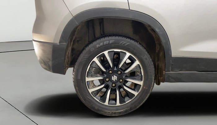 2022 Maruti Vitara Brezza LXI, Petrol, Manual, 60,594 km, Right Rear Wheel