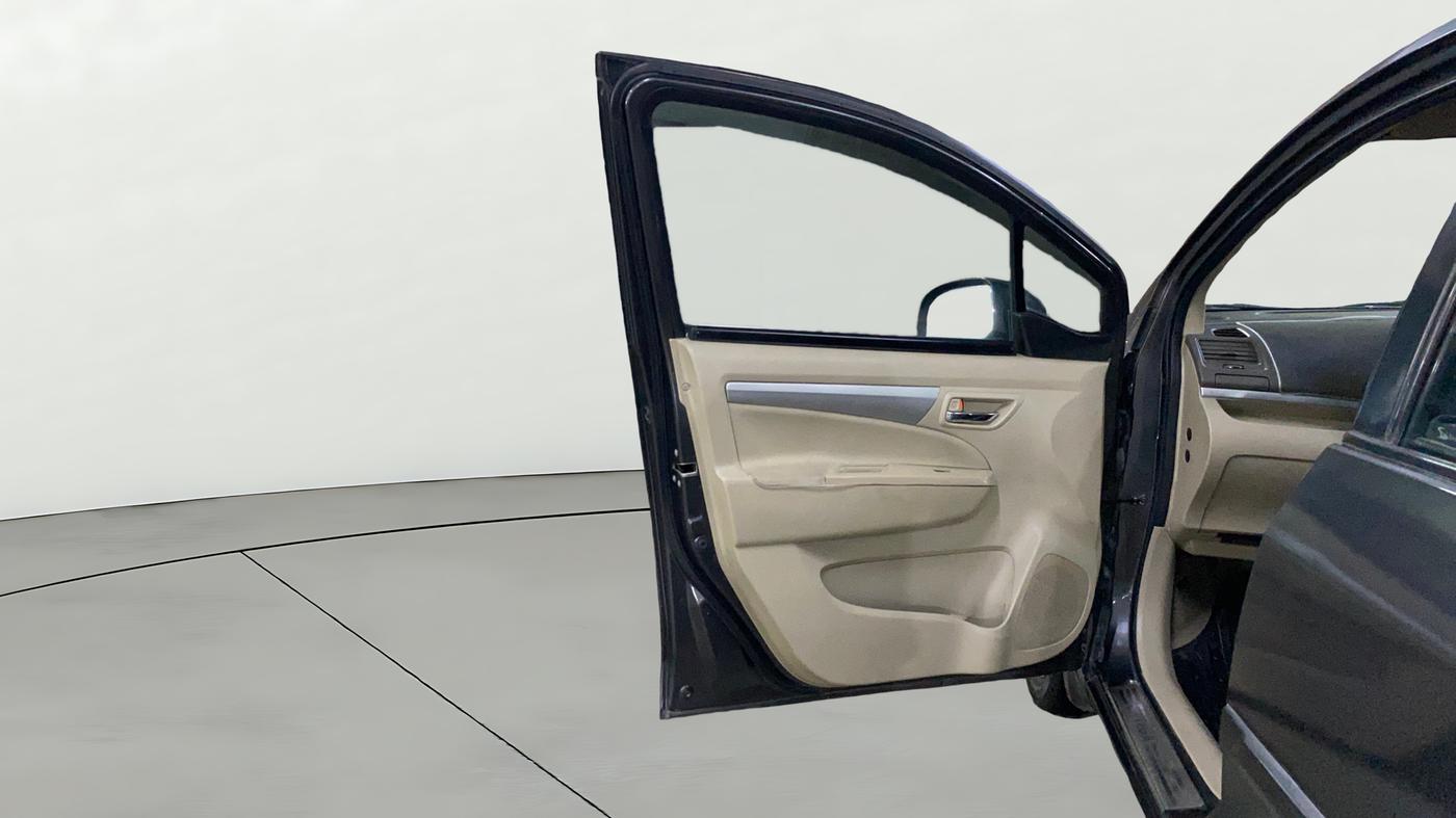 2017 Maruti Ertiga ZDI SHVS, Diesel, Manual, 1,14,442 km, LHS Front Door