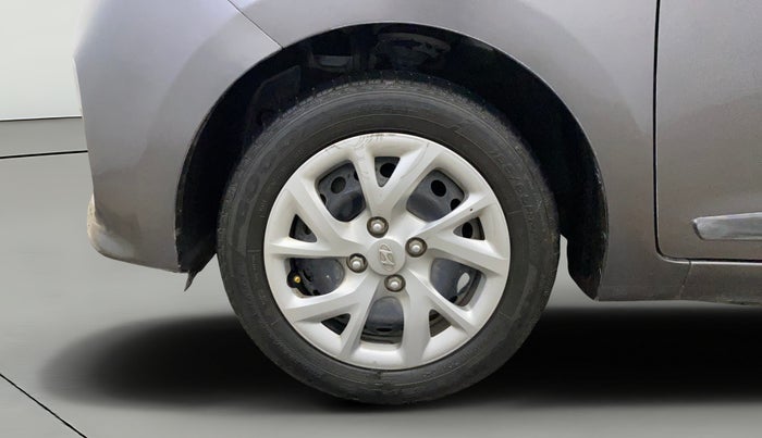 2019 Hyundai Grand i10 SPORTZ 1.2 KAPPA VTVT, Petrol, Manual, 27,711 km, Left Front Wheel