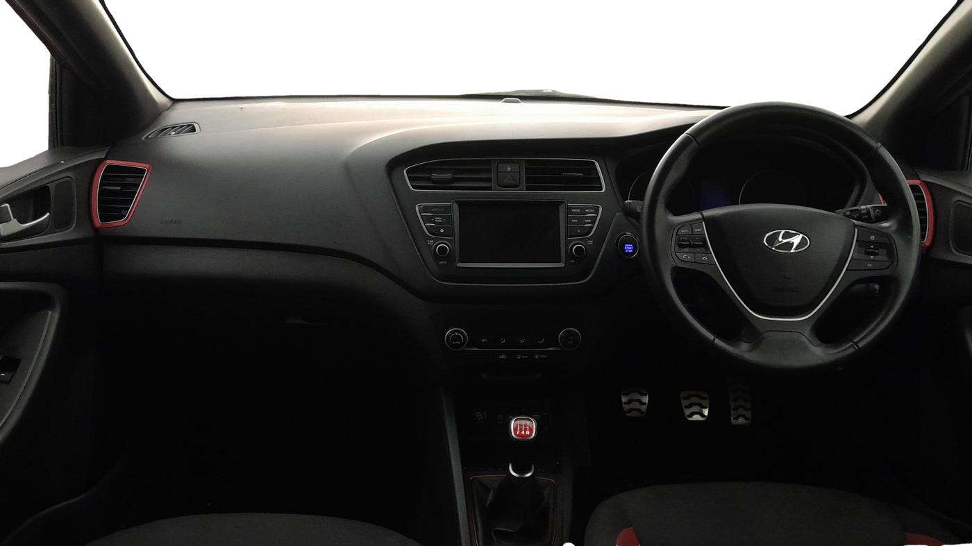 2019 Hyundai i20 Active 1.2 SX, Petrol, Manual, 29,644 km, Dashboard