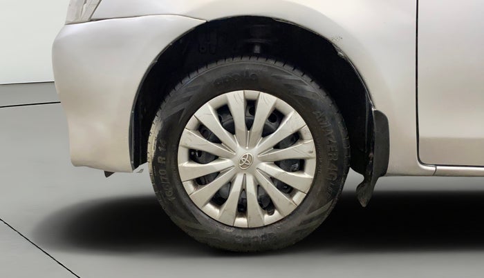 2015 Toyota Etios Liva G, Petrol, Manual, 76,851 km, Left Front Wheel