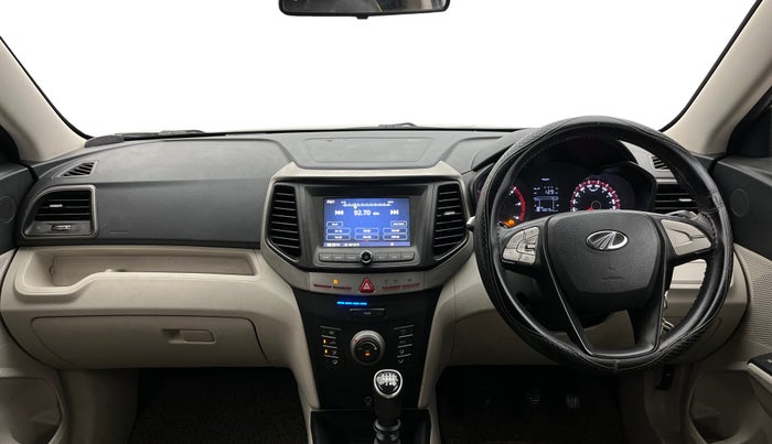 2020 Mahindra XUV300 W6 1.5 DIESEL, Diesel, Manual, 50,032 km, Dashboard