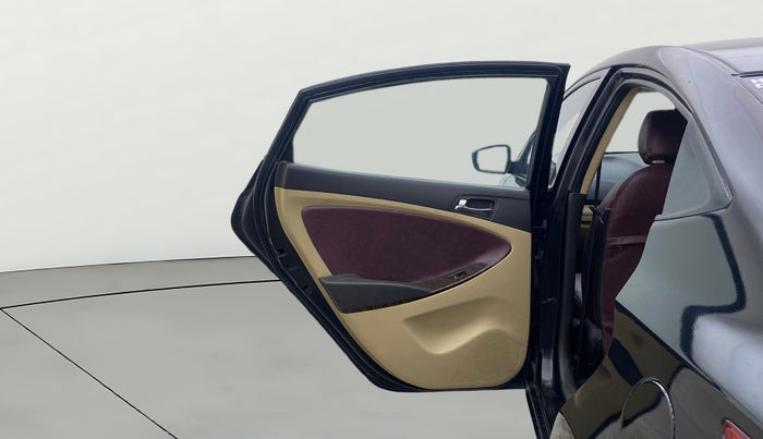 2014 Hyundai Verna FLUIDIC 1.6 VTVT SX, Petrol, Manual, 1,15,057 km, LHS Rear Door