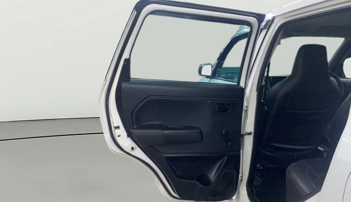 2021 Maruti New Wagon-R LXI CNG 1.0, CNG, Manual, 52,449 km, LHS Rear Door