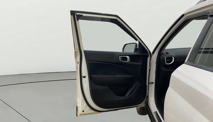 2019 Hyundai VENUE SX 1.0 TURBO, Petrol, Manual, 71,581 km, LHS Front Door