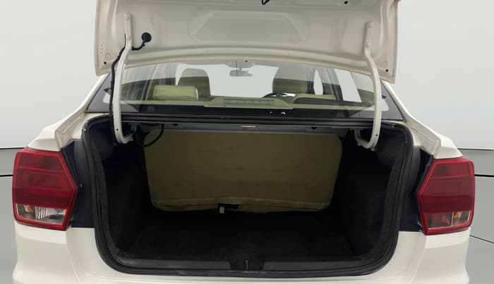 2017 Volkswagen Ameo COMFORTLINE 1.2L, Petrol, Manual, 87,407 km, Boot Open Zoomed View