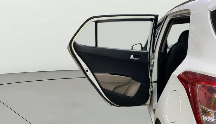 2016 Hyundai Grand i10 SPORTZ 1.2 KAPPA VTVT, Petrol, Manual, 61,854 km, LHS Rear Door