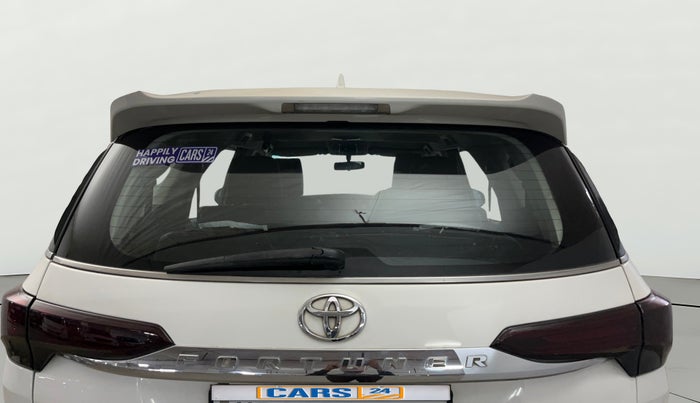 2018 Toyota Fortuner 2.8 4X2 MT, Diesel, Manual, 1,58,246 km, Rear Windshield