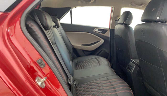 2019 Hyundai Elite i20 ASTA (O) CVT, Petrol, Automatic, 30,598 km, Right Side Rear Door Cabin