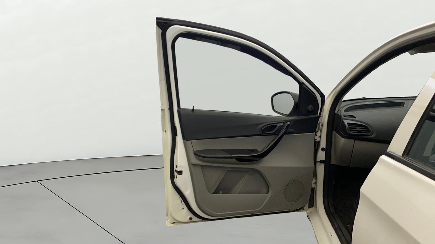 2019 Tata Tiago XM PETROL, Petrol, Manual, 40,753 km, LHS Front Door