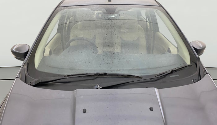 2015 Ford Figo Aspire TITANIUM1.5 DIESEL, Diesel, Manual, 1,20,943 km, Front Windshield