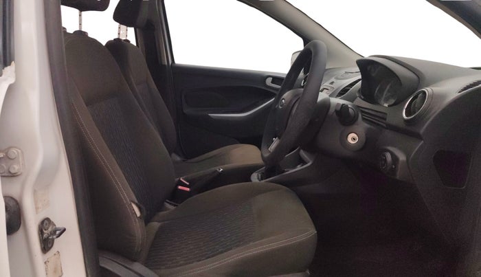 2016 Ford New Figo TREND 1.2 PETROL, Petrol, Manual, 97,254 km, Right Side Front Door Cabin