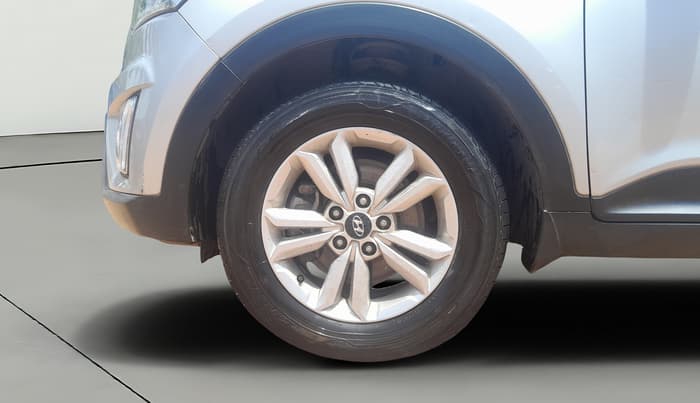 2016 Hyundai Creta SX PLUS 1.6 PETROL, Petrol, Manual, 77,192 km, Left Front Wheel