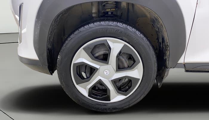 2021 Nissan MAGNITE XL, Petrol, Manual, 67,732 km, Left Front Wheel