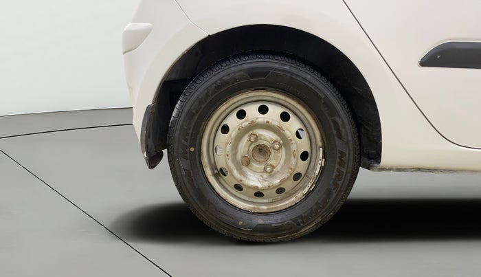 2013 Hyundai i10 ERA 1.1, Petrol, Manual, 83,326 km, Right Rear Wheel