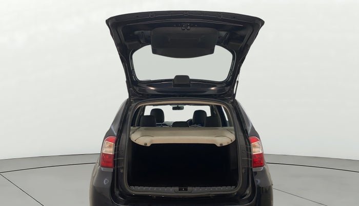 2018 Nissan Terrano XV D PREMIUM AMT, Diesel, Automatic, 38,254 km, Boot Door Open