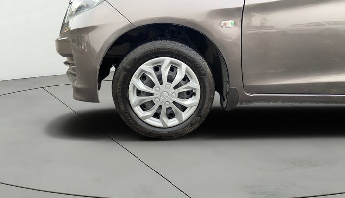 2015 Honda Brio S MT, Petrol, Manual, 99,422 km, Left Front Wheel