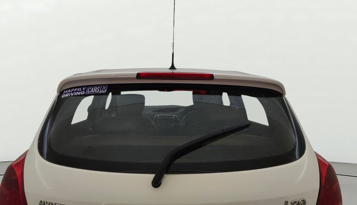 2013 Hyundai i20 ASTA 1.2, Petrol, Manual, 1,16,733 km, Rear Windshield