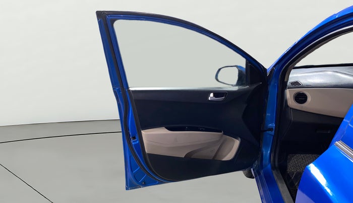 2017 Hyundai Grand i10 SPORTZ 1.2 KAPPA VTVT, Petrol, Manual, 54,380 km, LHS Front Door