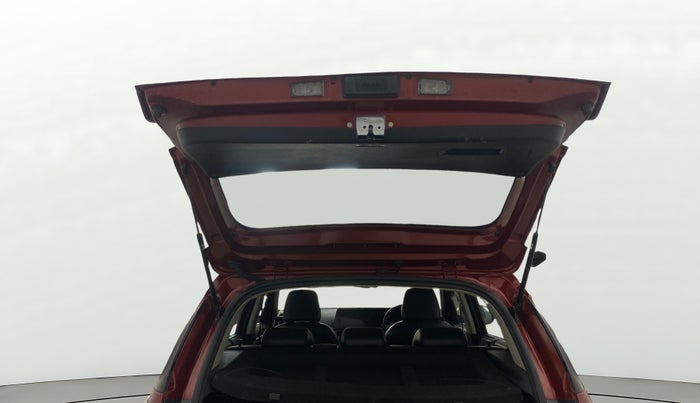 2023 KIA SONET GTX PLUS 1.5 IMT, Diesel, Manual, 1,22,125 km, Boot Door Open