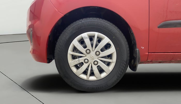 2013 Hyundai i10 MAGNA 1.2, Petrol, Manual, 71,405 km, Left Front Wheel