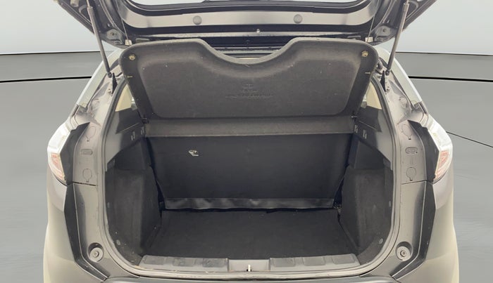 2018 Tata NEXON KRAZ MT PETROL, Petrol, Manual, 57,417 km, Boot Open Zoomed View
