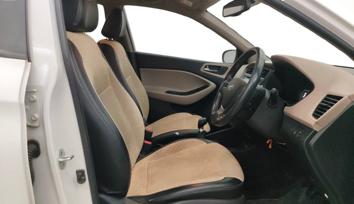 2015 Hyundai Elite i20 ASTA 1.2, Petrol, Manual, 67,123 km, Right Side Front Door Cabin