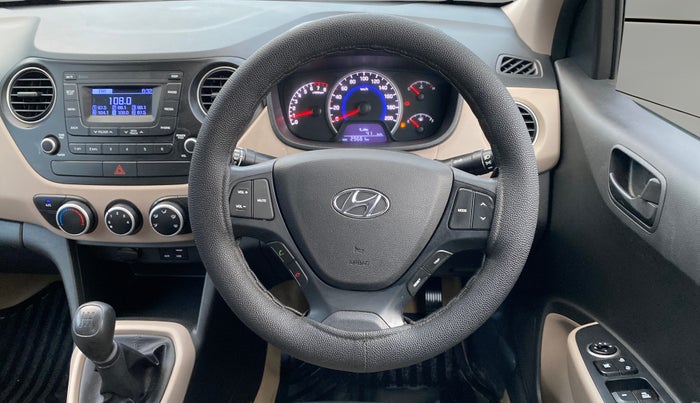 2020 Hyundai Grand i10 MAGNA 1.2 KAPPA VTVT, Petrol, Manual, 29,664 km, Steering Wheel Close Up