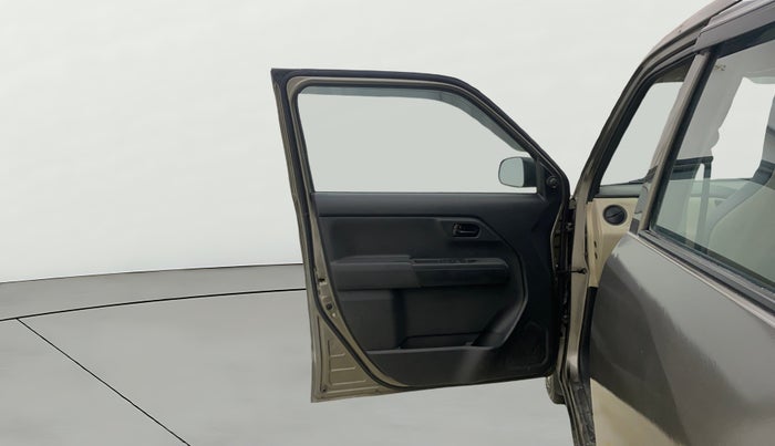 2019 Maruti New Wagon-R LXI CNG 1.0, CNG, Manual, 50,131 km, LHS Front Door