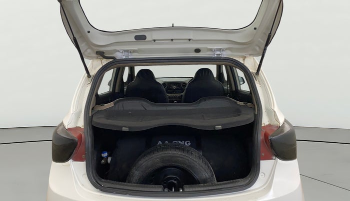 2015 Hyundai Grand i10 MAGNA 1.2 KAPPA VTVT, CNG, Manual, 67,025 km, Boot Open Zoomed View