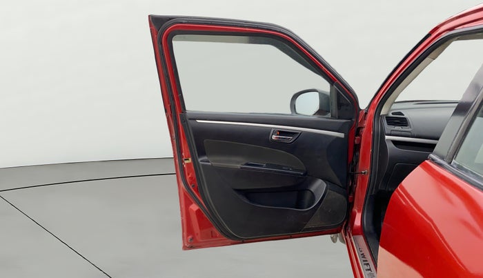 2014 Maruti Swift VXI, Petrol, Manual, 40,974 km, LHS Front Door