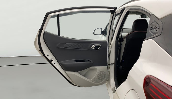 2024 Hyundai GRAND I10 NIOS SPORTZ AMT 1.2 KAPPA VTVT, Petrol, Automatic, 5,127 km, LHS Rear Door