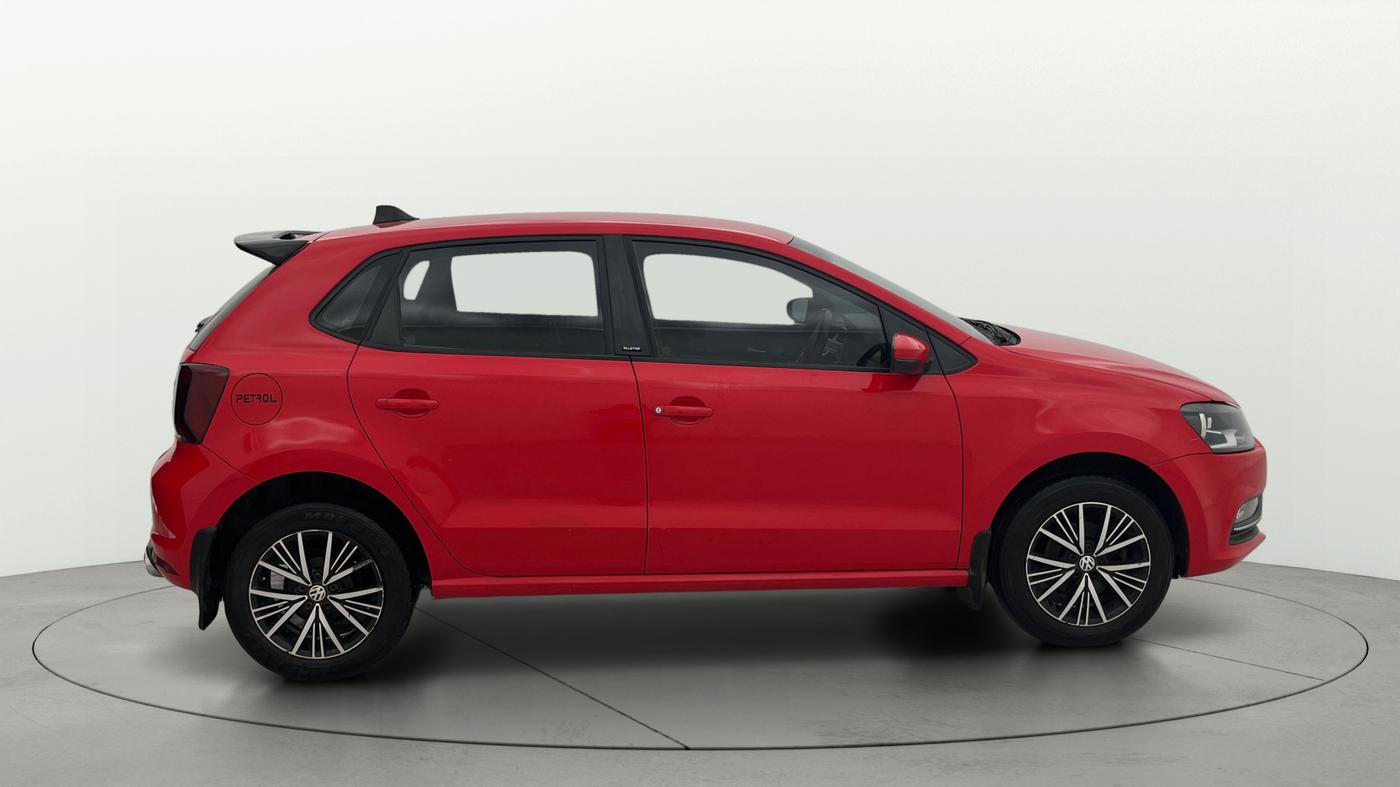 2017 Volkswagen Polo HIGHLINE1.2L, Petrol, Manual, 98,664 km, Right Side View