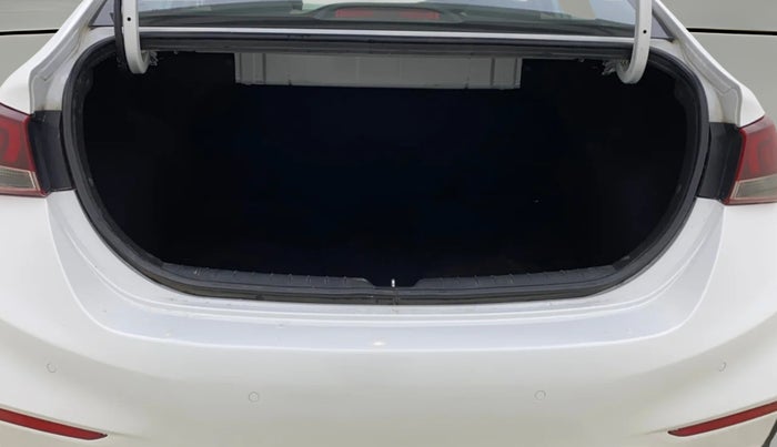 2019 Hyundai Verna 1.6 VTVT SX, Petrol, Manual, 49,112 km, Boot Open Zoomed View