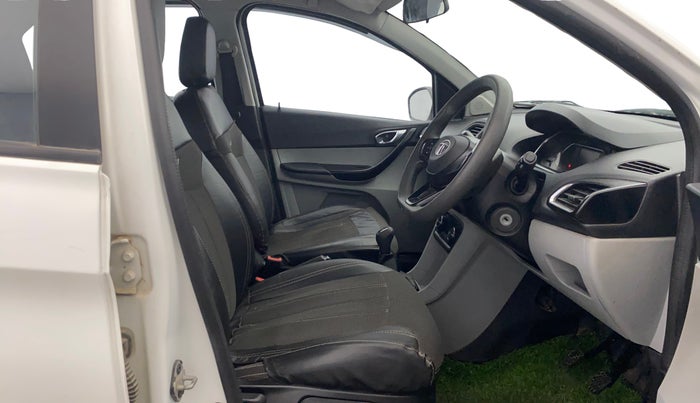 2020 Tata Tiago XZ PLUS PETROL, Petrol, Manual, 48,332 km, Right Side Front Door Cabin