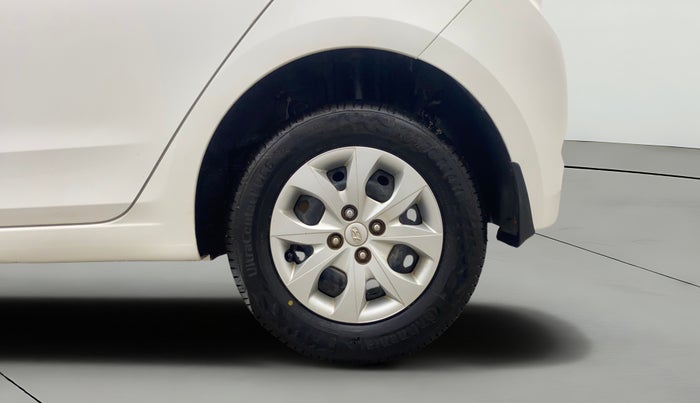 2015 Hyundai Elite i20 MAGNA 1.2, Petrol, Manual, 69,278 km, Left Rear Wheel