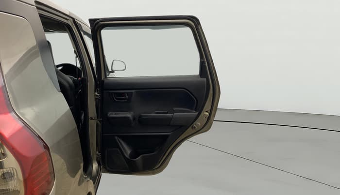 2019 Maruti New Wagon-R LXI CNG 1.0, CNG, Manual, 94,561 km, RHS Rear Door