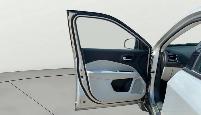 2017 Jeep Compass LIMITED 1.4 PETROL AT, Petrol, Automatic, 45,590 km, LHS Front Door