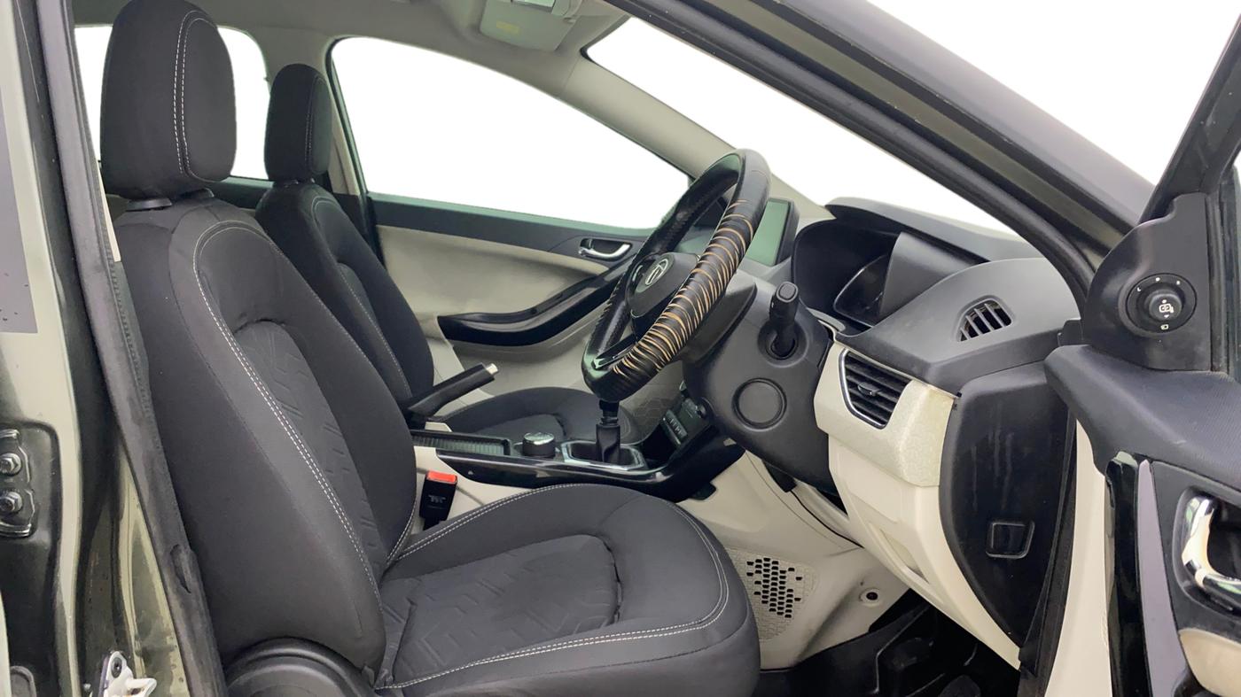 2021 Tata NEXON XZ PLUS DIESEL, Diesel, Manual, 1,29,954 km, Right Side Front Door Cabin