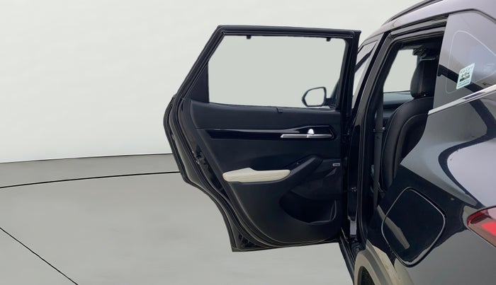 2024 KIA SELTOS  GTX PLUS 1.5 DIESEL AT, Diesel, Automatic, 44,058 km, LHS Rear Door