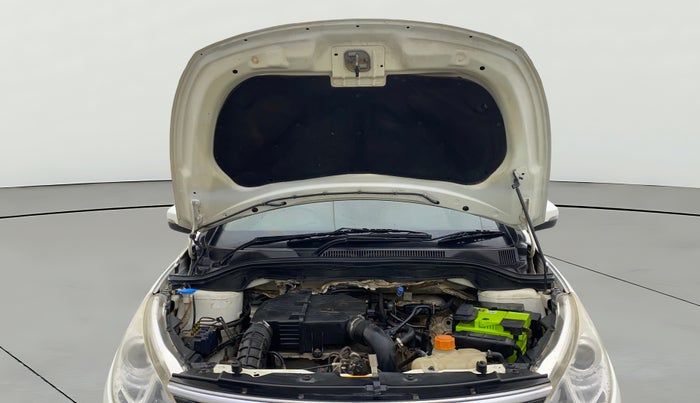 2016 Tata Zest XMS PETROL, Petrol, Manual, 49,072 km, Open Bonet