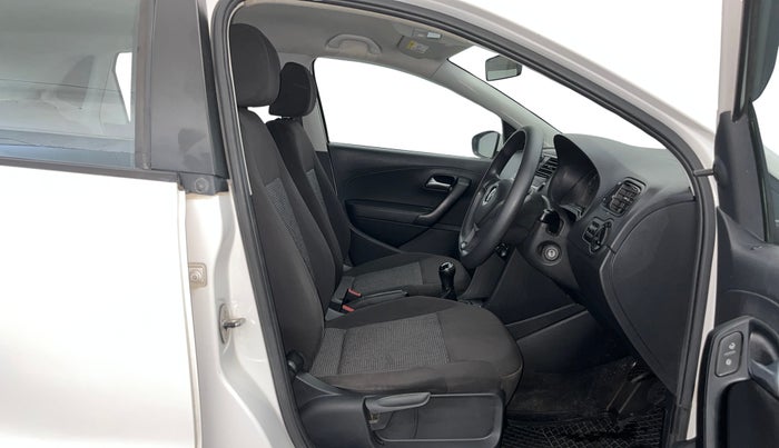 2020 Volkswagen Polo TRENDLINE 1.0L, Petrol, Manual, 66,518 km, Right Side Front Door Cabin