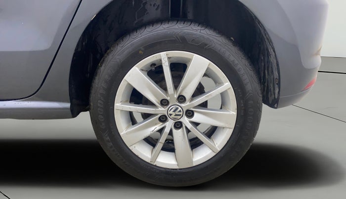 2015 Volkswagen Polo HIGHLINE1.5L, Diesel, Manual, 52,533 km, Left Rear Wheel