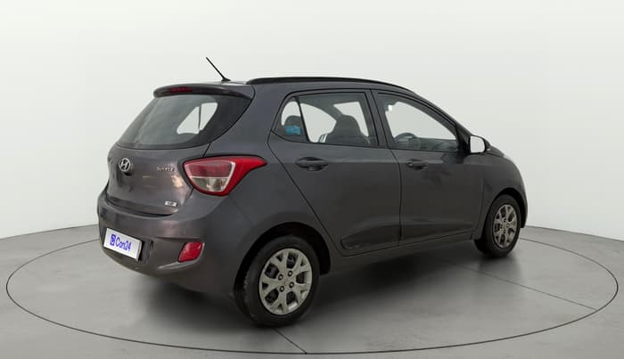 2015 Hyundai Grand i10 SPORTZ 1.2 KAPPA VTVT, Petrol, Manual, 47,100 km, Right Back Diagonal