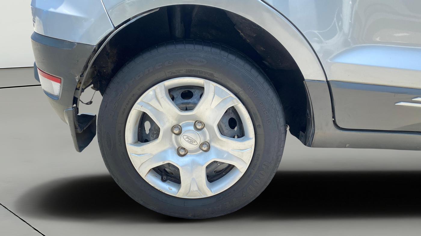 2013 Ford Ecosport TREND 1.5L DIESEL, Diesel, Manual, 1,13,894 km, Right Rear Wheel