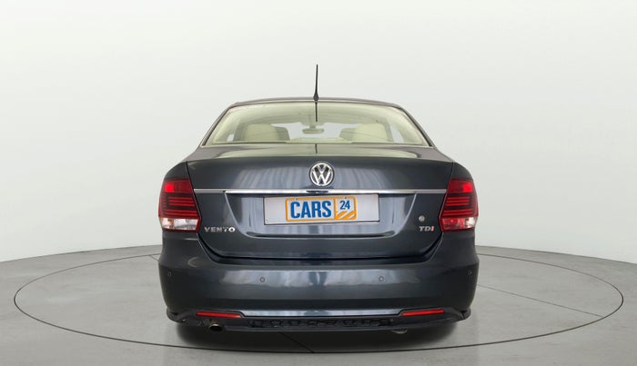 2019 Volkswagen Vento HIGHLINE PLUS 1.5 AT, Diesel, Automatic, 83,459 km, Back/Rear